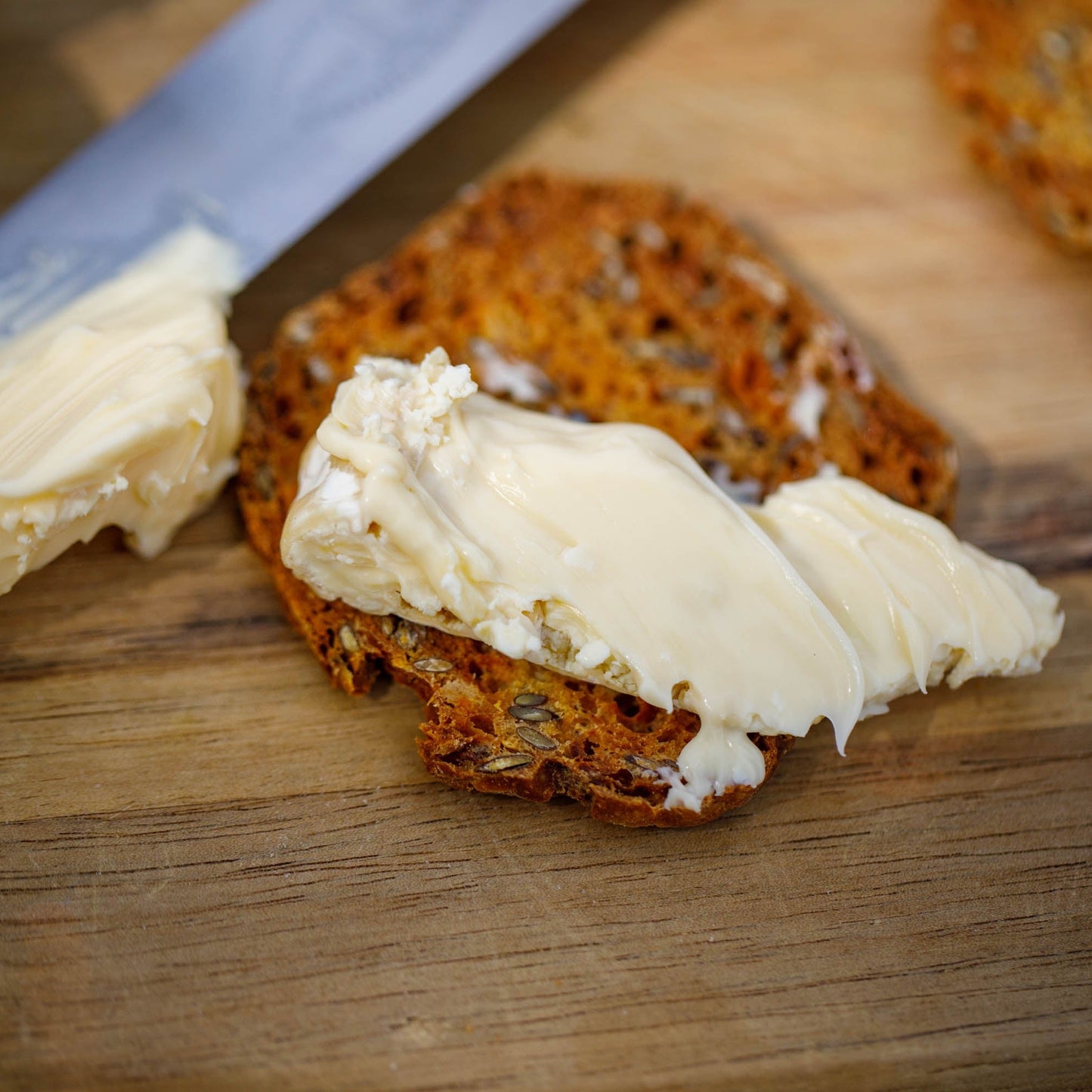 Tintenbar Triple Cream